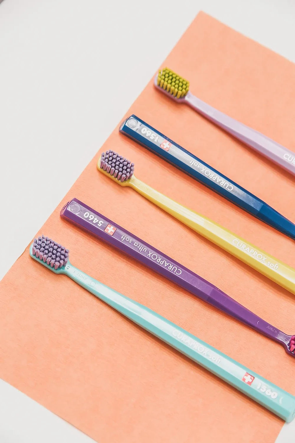 Toot brushes